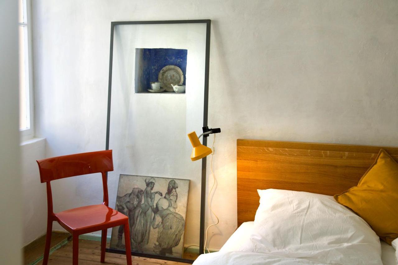 Boutique-Ferienwohnung Im Alten Weinhaus Moser Grünstadt Екстериор снимка
