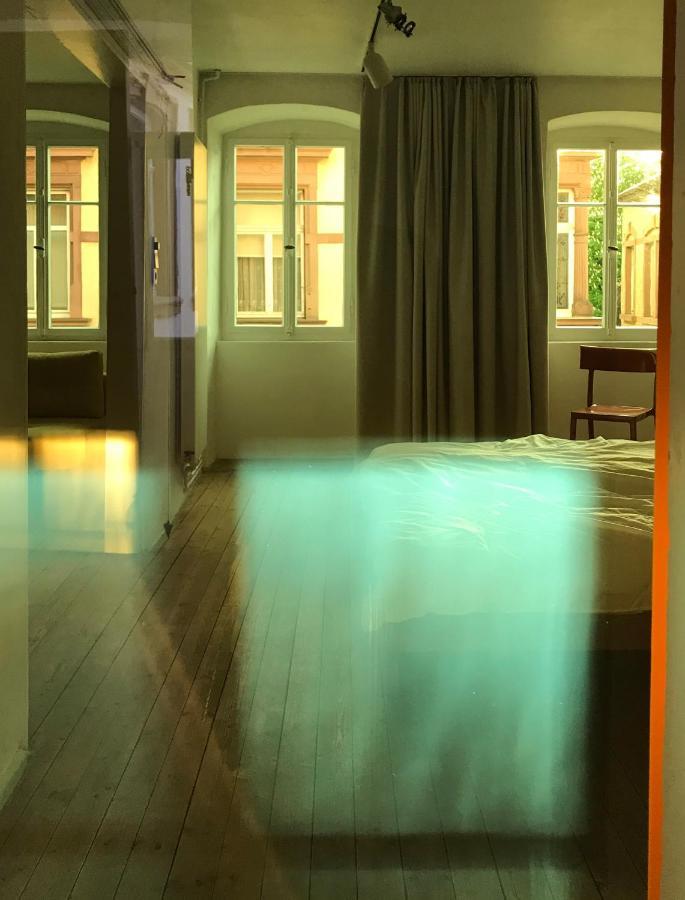 Boutique-Ferienwohnung Im Alten Weinhaus Moser Grünstadt Екстериор снимка