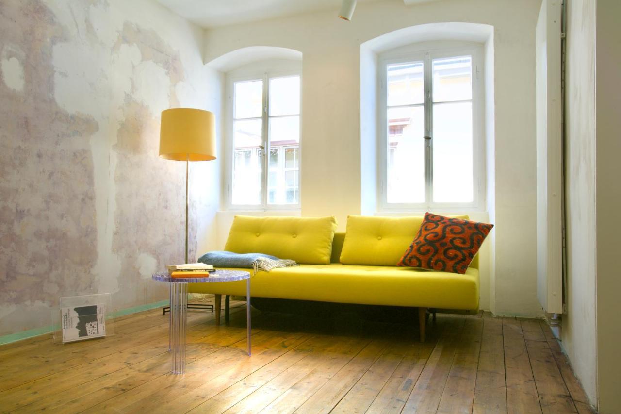 Boutique-Ferienwohnung Im Alten Weinhaus Moser Grünstadt Екстериор снимка